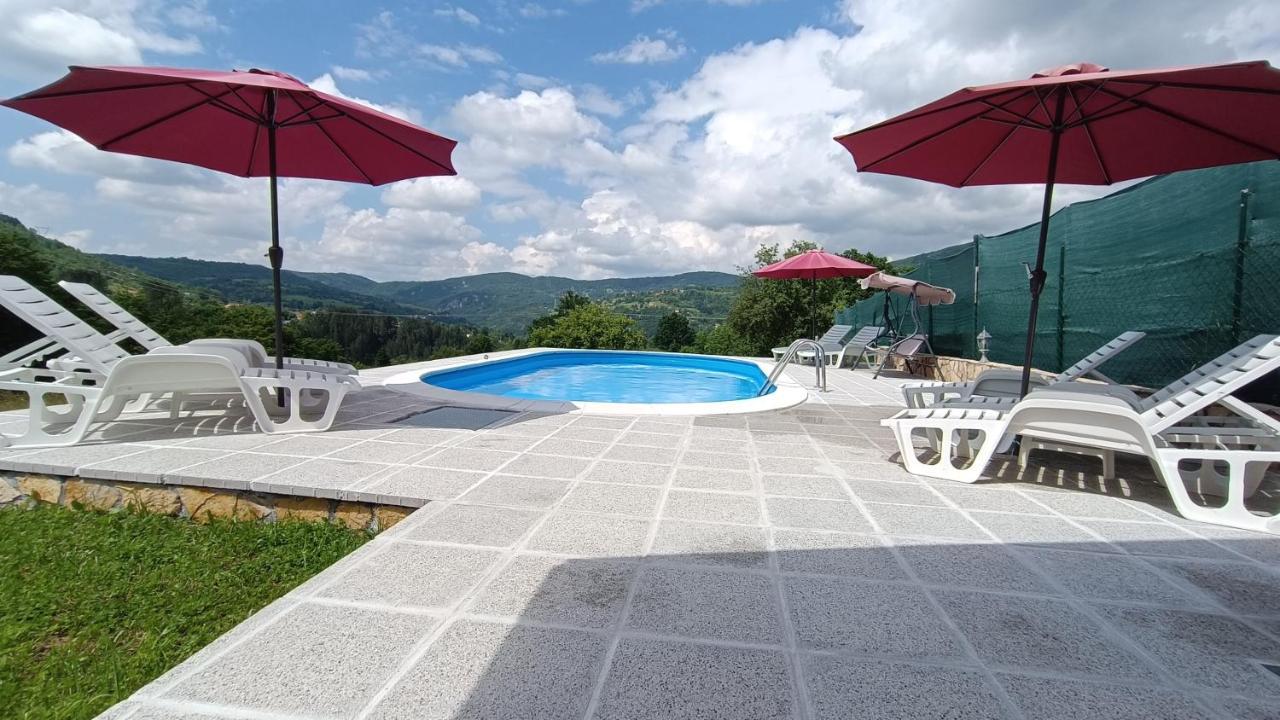 Villa Green Oasis Apartments Sarajevo Exterior photo