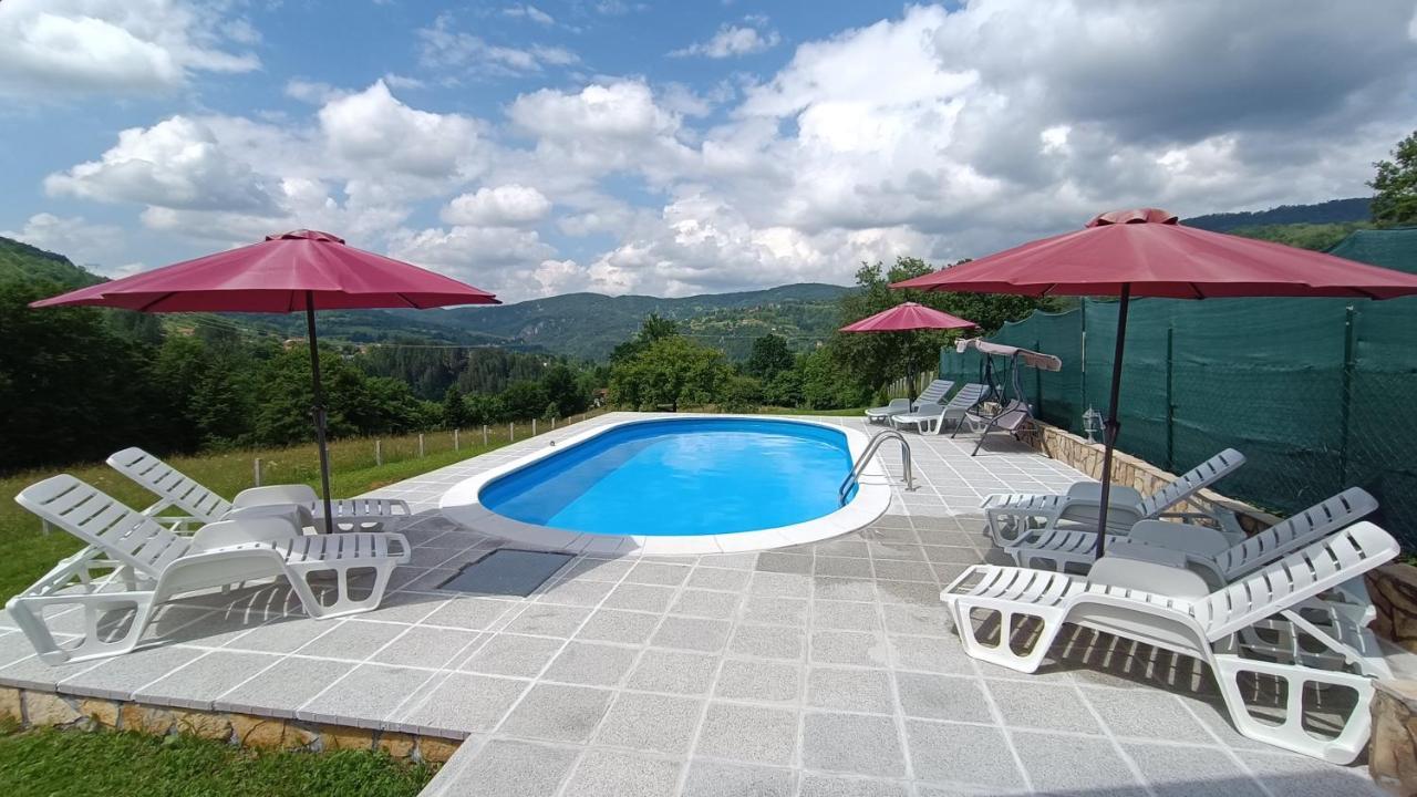 Villa Green Oasis Apartments Sarajevo Exterior photo